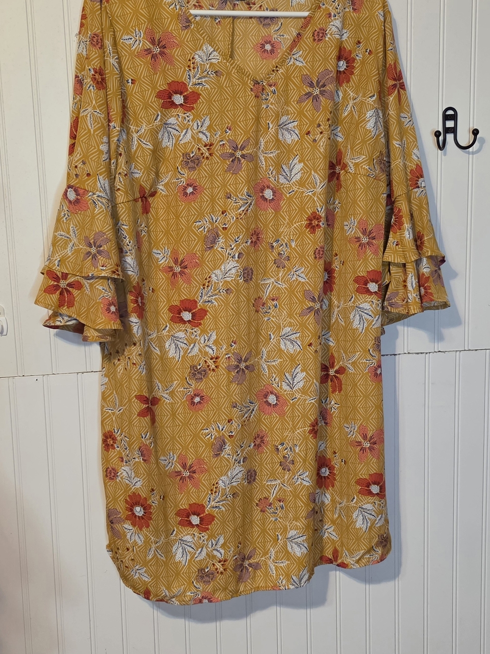 Women's Floral V-Neck Ruffle Sleeve Dress Sz 2xl